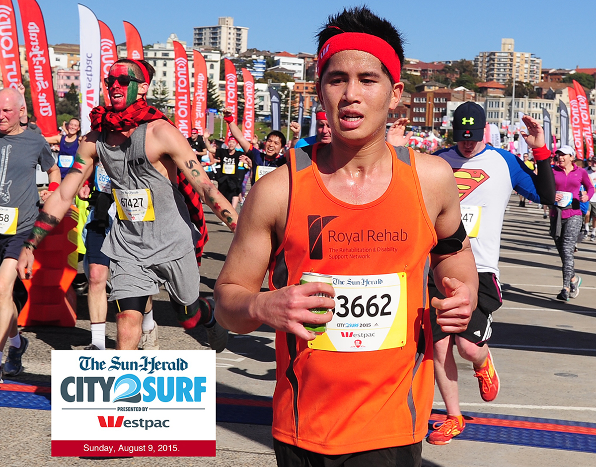 Photo of former client of Royal Rehab Brain Injury Service running in City2Surf raising funds for the Royal Rehab Foundation